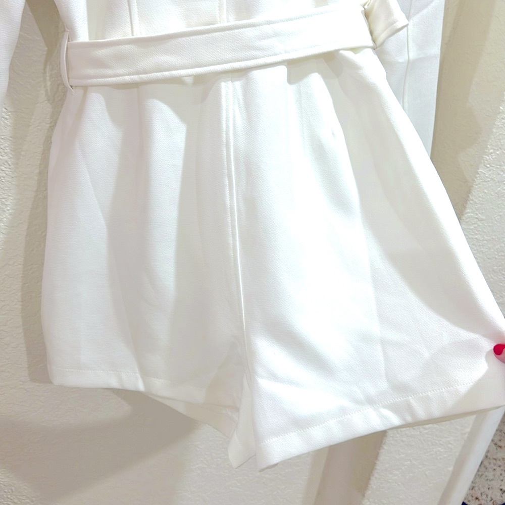 Elegant and sexy romper - Picture 6 of 8